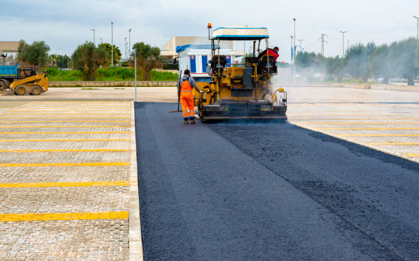 Best Interlocking Driveway Pavers  in Cloverdale, VA